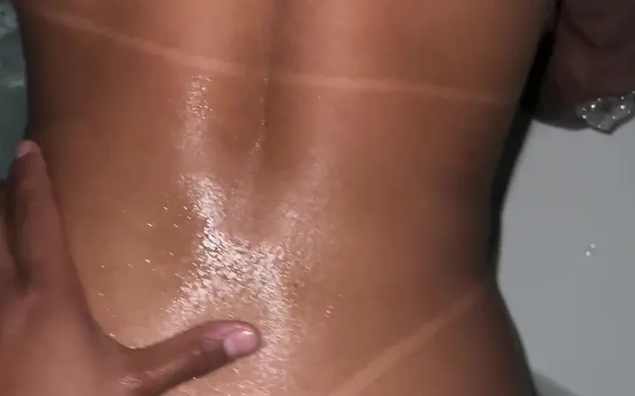 SX Producer: I Had a Fetish for Fucking in the Hot Tub,...