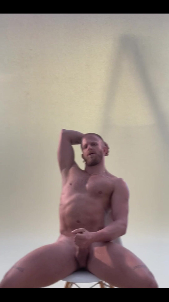 Sam Banks: Endlich begann, auszusehen wie der große junge, der ich immer...