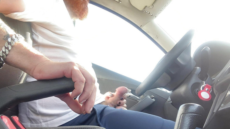 KinkMitch: Aftrekken in de parkeerplaats Solo