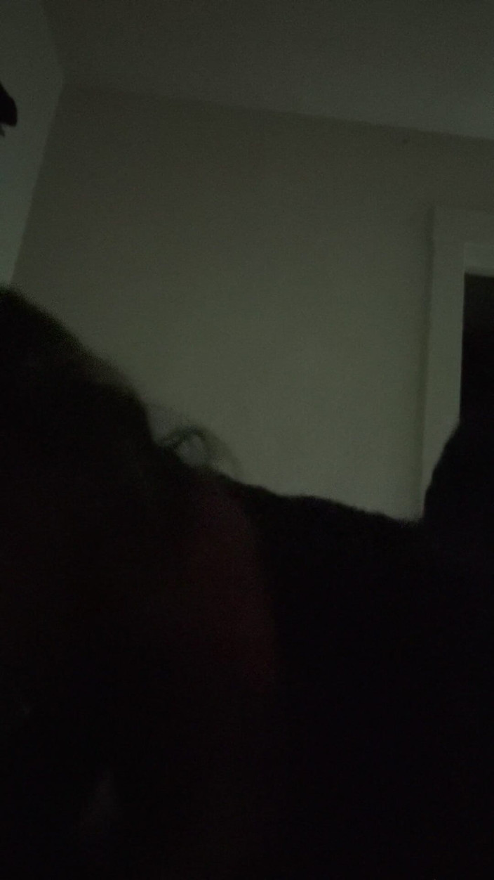 Reno Hot Wife: धोखेबाज पत्नी कॉफी के लिए पड़ोसी को आमंत्रित करती है