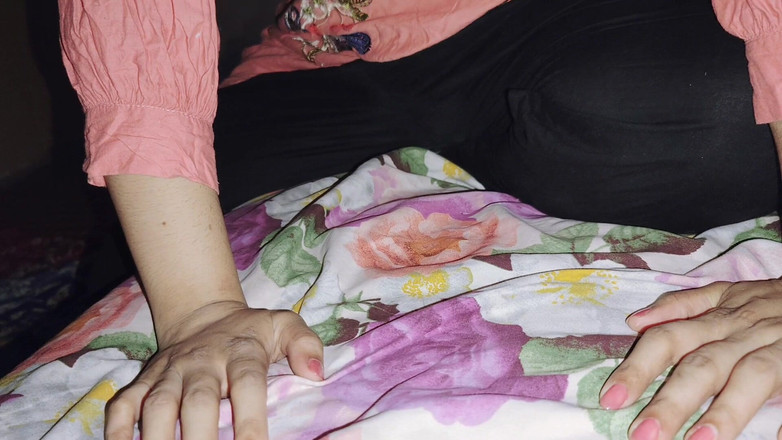 Sairaxsaim: Kongkek pepek ketat isteri saya