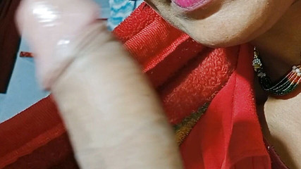 Rakul008: Hladová po ptákovi Suhani saje mého ptáka velmi eroticky, udělala...