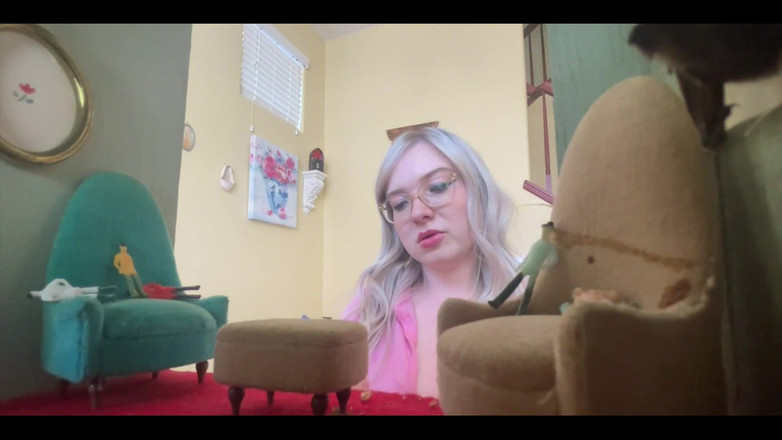 Kaiia Eve: Tiny Playhouse bogini Kaii