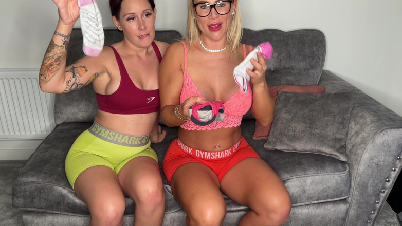 CALLIE ROKS: Des chaussettes puantes en sueur sentent