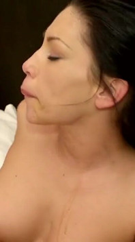 Mia Diamond'ın anal sırları. - sahne #02