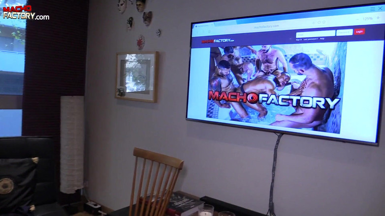 Macho factory: Viktor rom ngentot pantat costa rican yang hot banget