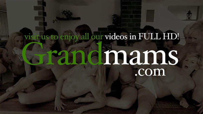 Grandmams: 시오후키 후장 여자 3부