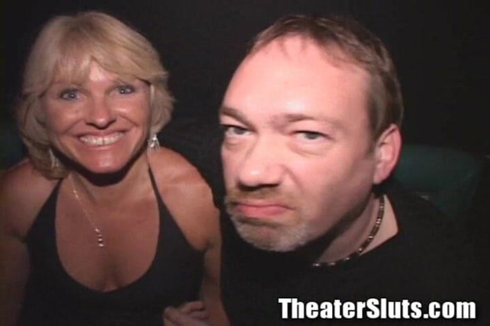 Theater Sluts: Anal milf Jackie 3 gaura soție futând cur întreg porno teatru sperma...