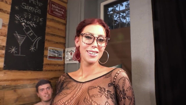 MILF and Big Wet Tits XXX: Ggg - Evelina - yutan sürtük