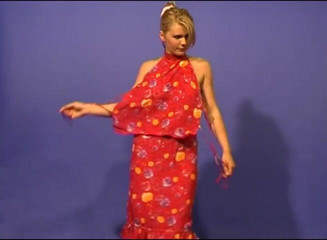 Flash Model Amateurs: Blonde slet danst en stript