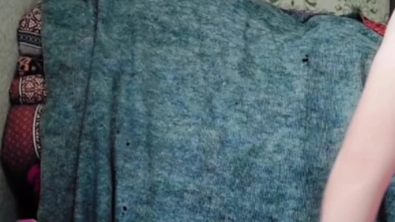 Kitty_Cross: 18 Kitty Cross – Booty Femboy, Si jalang panas melincirkan lelaki...