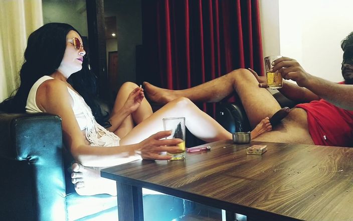 Bolly Karma: Suja madura puta milf adora ter um pau preto duro
