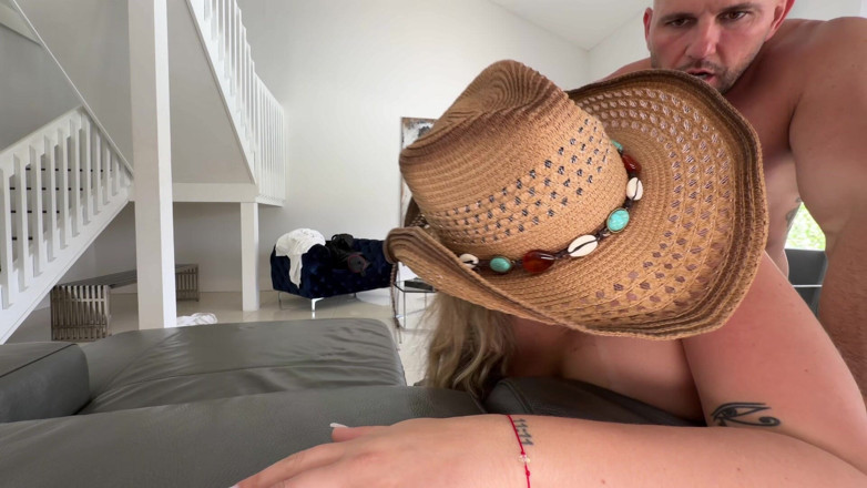J-Mac: Bif Dick Jmac Shoots a Huge Load on Thick Elly...