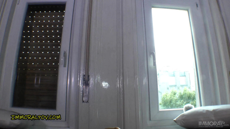 Immoral POV: Remaja cantik Elena Vedem ultra orgasme sengit pada zakar raksasa