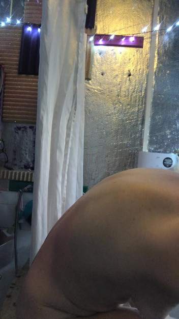 MistressWriggler: Curvaceous, Chatty Och Åh Så Real! Rachel Wriggler Vill Att Du...