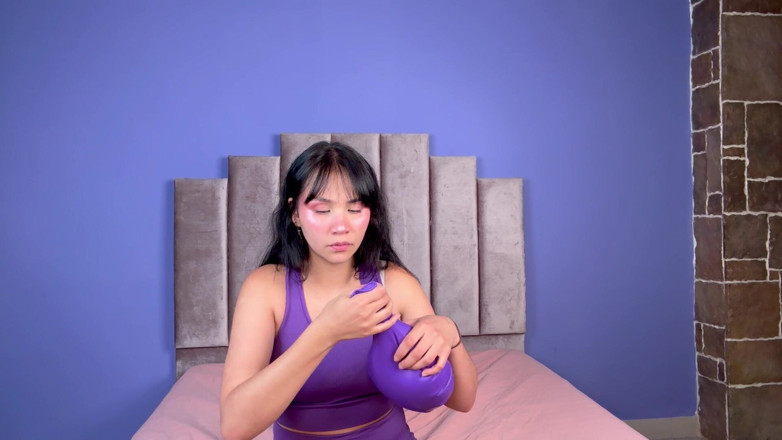 Angellkink: My Ass Vs Giant Ballon