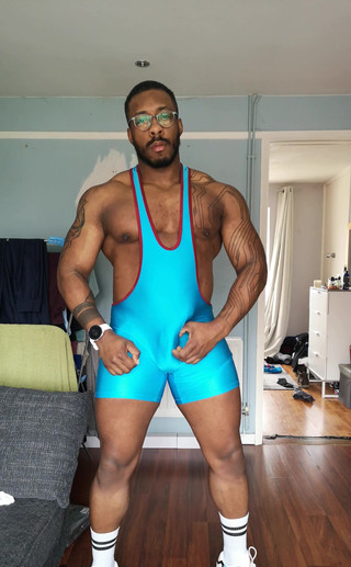 Amadeus: Lebih banyak dari kontol bug minggu ini karena aku akan...