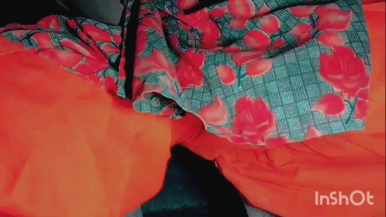 TricolorMusic3: Tubuh seksi kakak ipar india