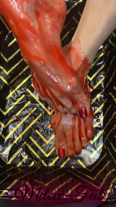 Naelor: Kompilasi Kaki Kucai Melove &amp; Mainan Panjang