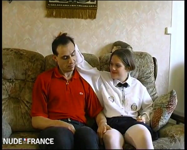 La France a Poil: A bachelor's is getting blown up by her math teacher.