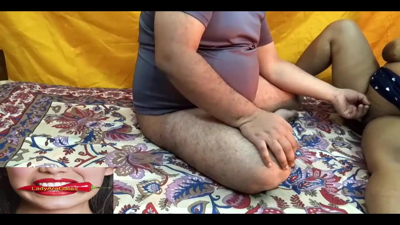 Hotty Jiya Sharmaa: Desi seks z pulchną seks bombą