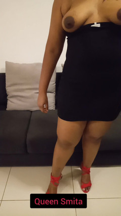 Goddess Silk Smita: La dominazione della mamma smita breve video