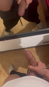 What a Delicious Jerk off!!!