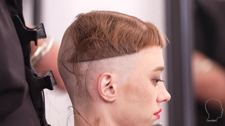 Euro Bald: Moniqe