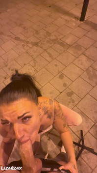 Random Blowjob Am Bahngleis