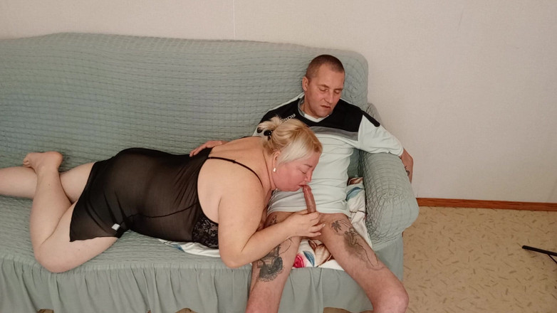 Zona901: Ejaculând în gâtul adânc al unui vecin