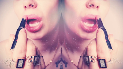 Goddess Misha Goldy: Hipnotizante contato visual & lábios e peitos &joi