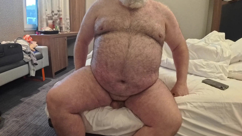 cuddlebearbln: Stuttgart'ta Mastürbasyon