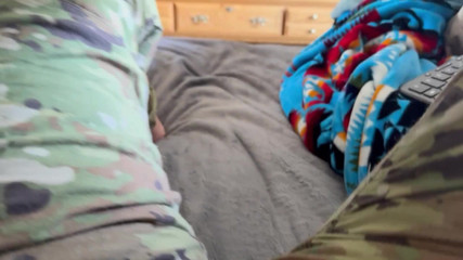 Gay Soldier Stuff: Melancap dalam pakaian seragam saya memakai stoking hitam dan bertelanjang!