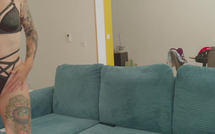 Marty and Wendy: MILF Begs Me to Fuck Her Roughly and Swallow My...