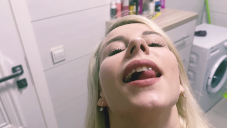 Vik1one: Přišla jsem k tomu chlapovi a dal mu hluboké kouření...