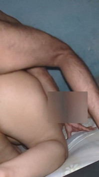 Ateşli hintli kadın sert sikiliyor - üvey erkek kardeş evde değil