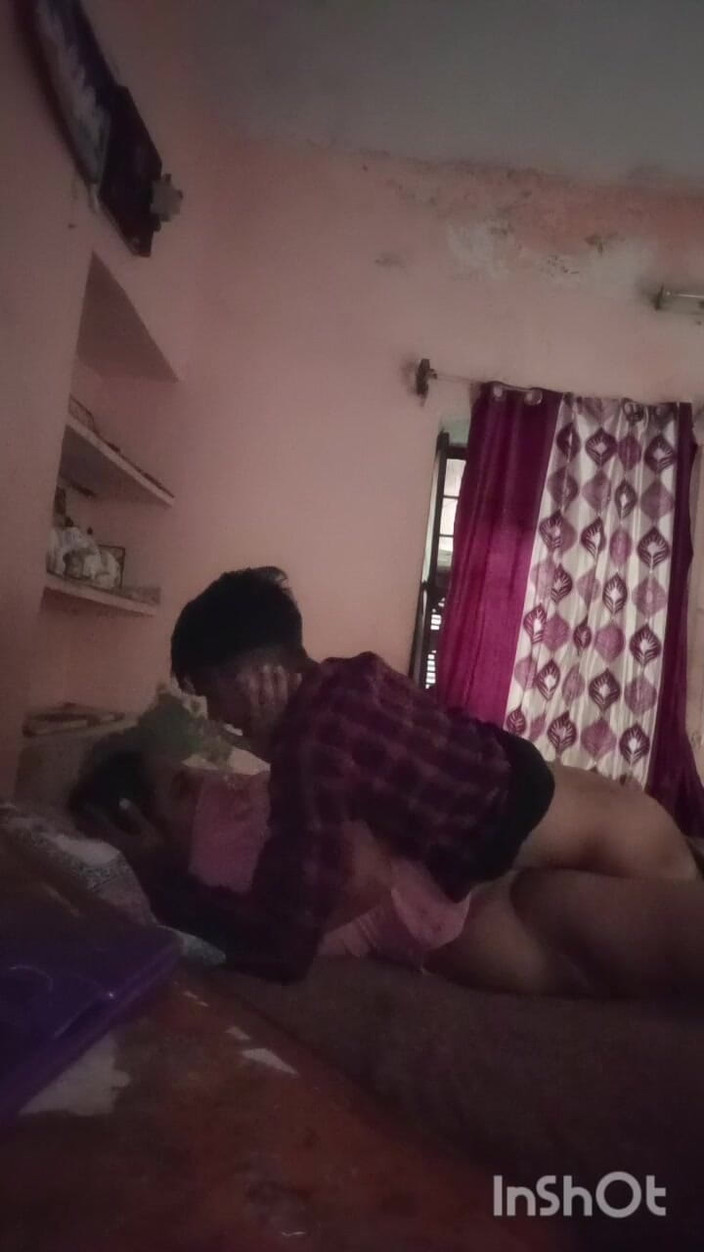 Sexgarl84: Sexy fidanzata sinistra a casa sua