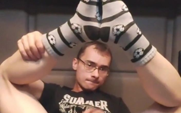 The college boy: Chico amateur masturbándose