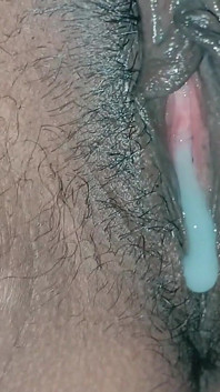 Husband Fucking Virgin Indian Desi Bhabhi Before Her Marriage so Hard and Cum on Her Pussy