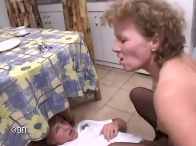 Nasty matures and dirty grannies club: Ma mamie perverse