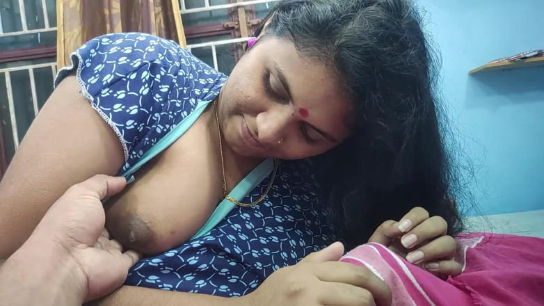 Vaishnavysharunraj: Malayali madrastra da mamada caliente y folla con hijastro