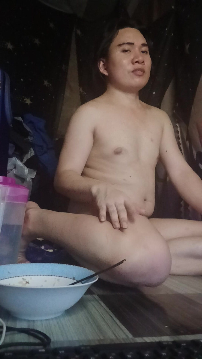 Reynaldo6: Masa bermain solo transeksual, sensual &amp; menggoda