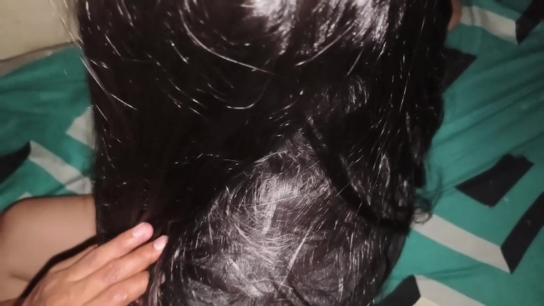 Desi Natalie: Ketam dalam buah dada basah