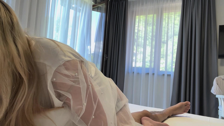 LuxuryNut: Je suis tombée enceinte de mon amant ! et il est...