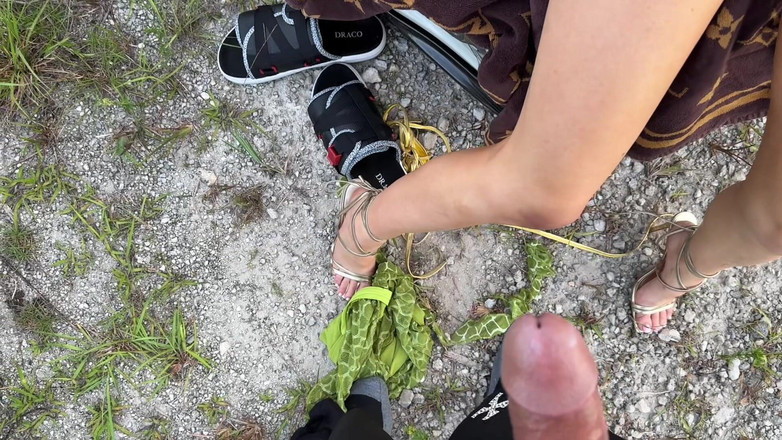 Teddy Tarantino: Любительський секс в машині на відкритому повітрі Mckala Noelle зустрічає гонзілу Тедді Тарантіно r34