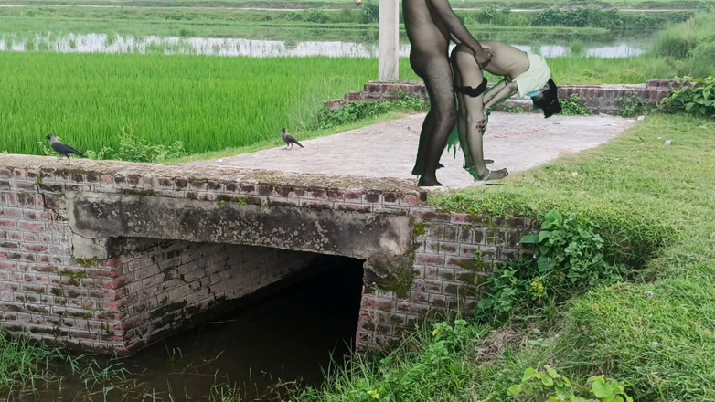 RAKP355: Video seks teman wanita Muslim kali pertama