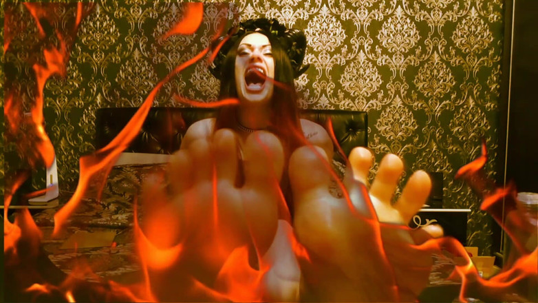 Goddess Misha Goldy: Seducción corporal sexy de succubus travieso