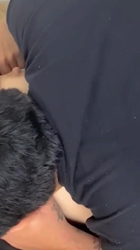 धोखेबाज के चेहरे पर सौतेली मम्मी का दूध।