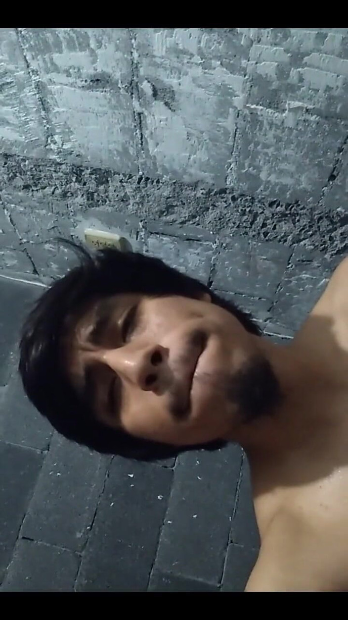 AlexAlejandro13: Garoto gostoso na masturbação de pau