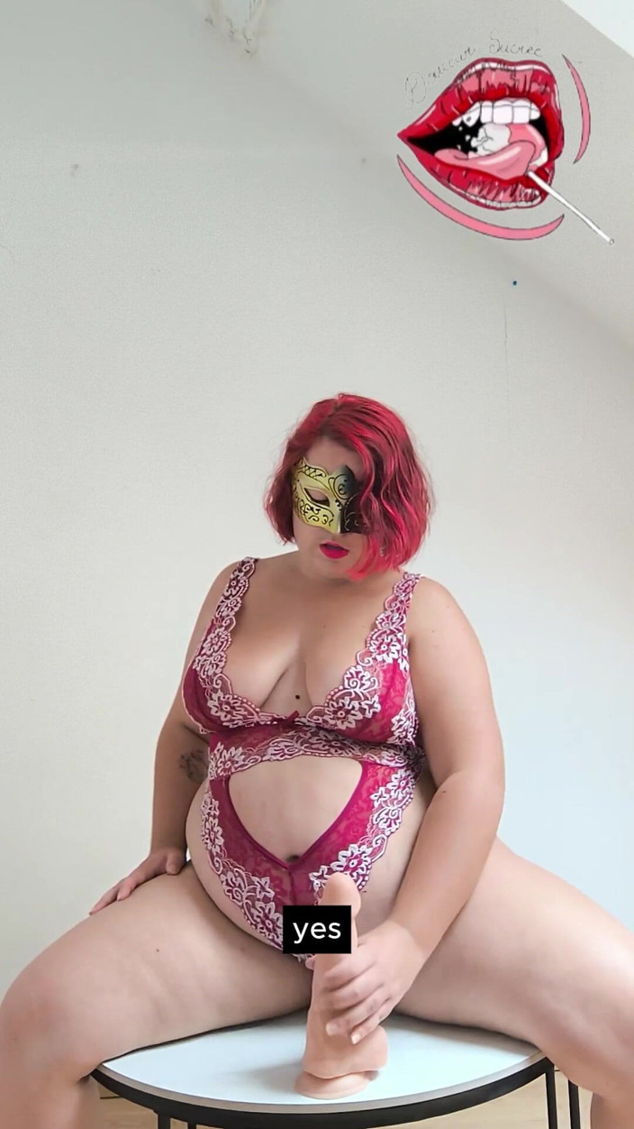 Douceur Sucree: JOI Te fac să ejaculezi